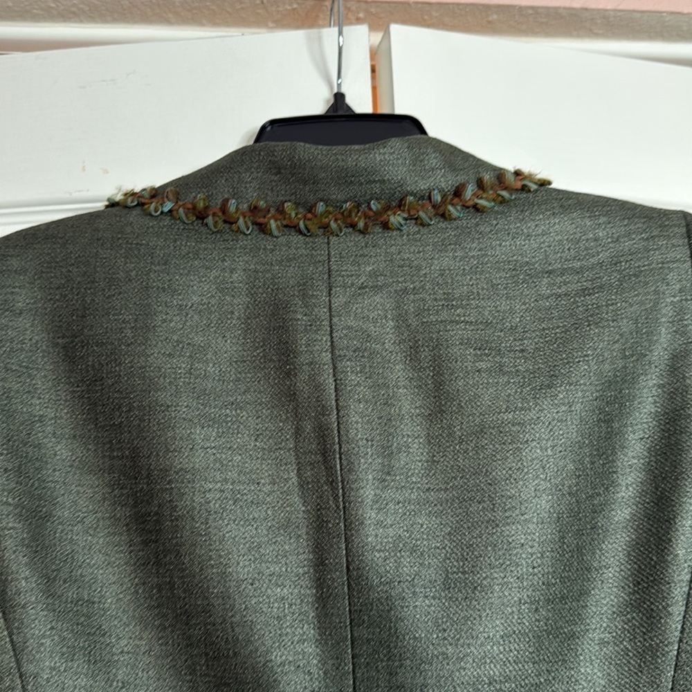 Nipon Boutique Vintage Olive Green Blazer with Brown Accents Size 8 - Picture 8 of 11